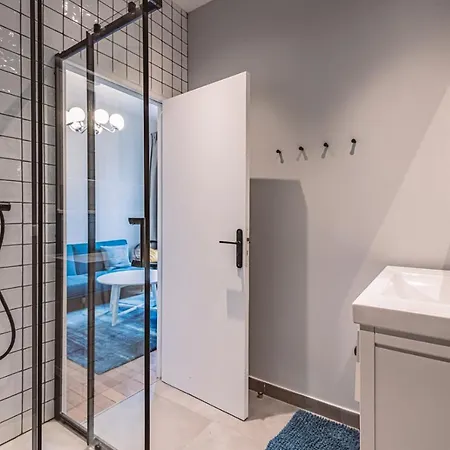 Le Mediterraneen, Face A La Cathedrale - 2d Appartement Reims